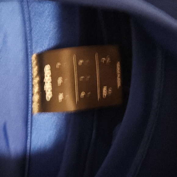 Men's Addidas Outfit - Picture 2 of 9